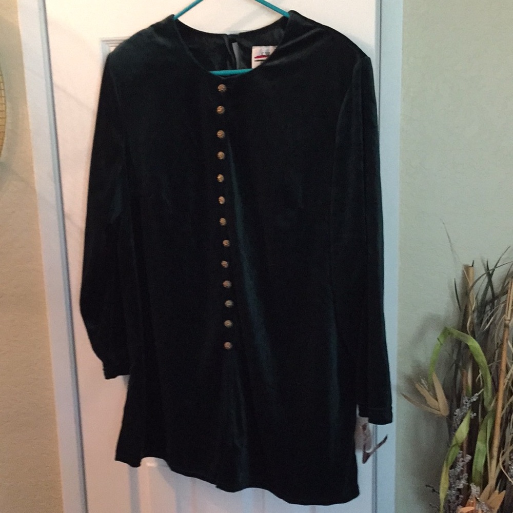 C.W . Rise Vevelt women top plus size 18 new